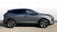 Nissan Qashqai 1.3 DiG-T MH N-Connecta 5dr Petrol Hatchback